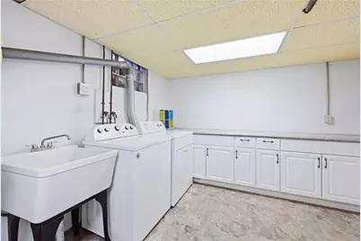 2552 S Hermitage Rd, Hermitage, PA 16148 - Photo 31