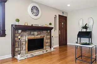 4618 Clubvue Dr, Pittsburgh, PA 15236 - Photo 7