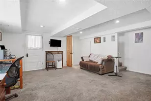 49 Audrey Dr, Pittsburgh, PA 15236 - Photo 27