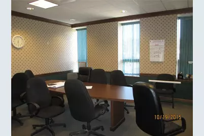373 Cleveland Ave, Rochester, PA 15074 - Photo 9