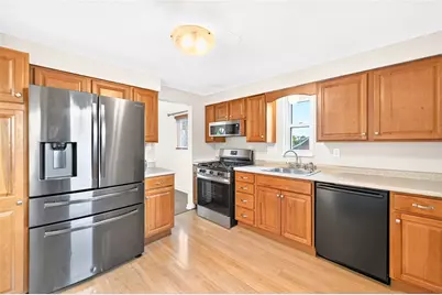 434 Regency Dr, Pittsburgh, PA 15239 - Photo 9