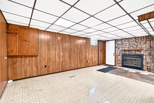 434 Regency Dr, Pittsburgh, PA 15239 - Photo 21