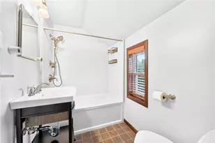434 Regency Dr, Pittsburgh, PA 15239 - Photo 13