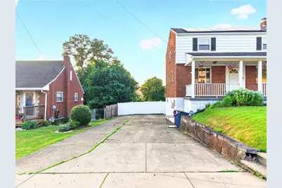 434 Regency Dr, Pittsburgh, PA 15239 - Photo 25