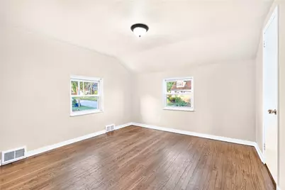 434 Regency Dr, Pittsburgh, PA 15239 - Photo 19
