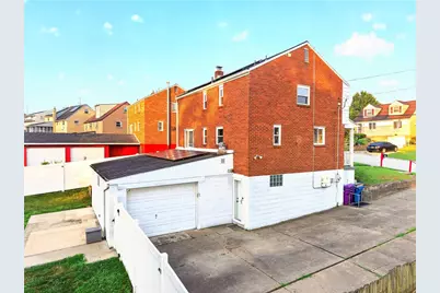 434 Regency Dr, Pittsburgh, PA 15239 - Photo 27
