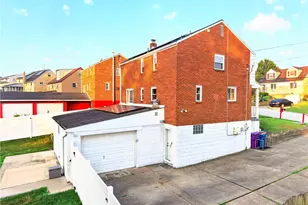 434 Regency Dr, Pittsburgh, PA 15239 - Photo 27