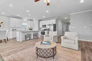 288 Olivia Dr, Pittsburgh, PA 15068 - Photo 3