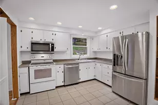 905 Bebout Rd, Peters Township, PA 15367 - Photo 11