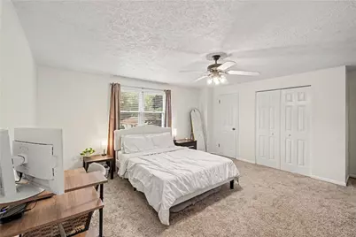 3074 E Bardonner Rd, Hampton, PA 15044 - Photo 13
