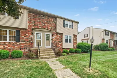 3074 E Bardonner Rd, Hampton, PA 15044 - Photo 1