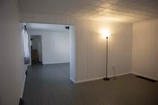 201 Adelaide St, Pittsburgh, PA 15315 - Photo 5