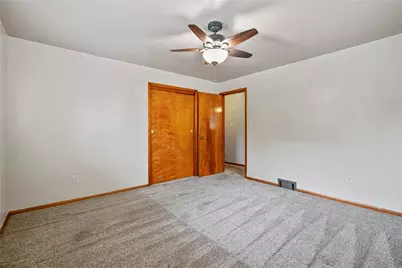 8 Norwich Ave, Pittsburgh, PA 15229 - Photo 13