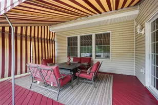 106 Valley Brook Dr, Adams Township, PA 16059 - Photo 3