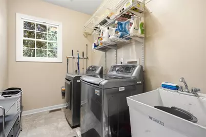 106 Valleybrook Dr, Adams Township, PA 16059 - Photo 33
