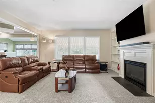 106 Valley Brook Dr, Adams Township, PA 16059 - Photo 9