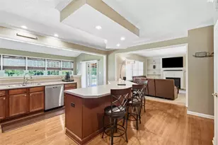 106 Valley Brook Dr, Adams Township, PA 16059 - Photo 5