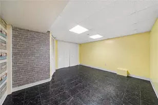 270 Roycroft Ave, Pittsburgh, PA 15234 - Photo 27