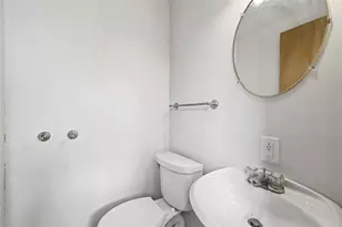 544 Thompson Ave, Clairton, PA 15025 - Photo 11