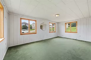 544 Thompson Ave, Clairton, PA 15025 - Photo 9