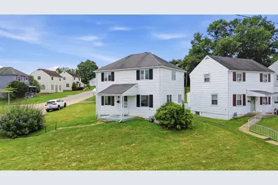 544 Thompson Ave, Clairton, PA 15025 - Photo 3