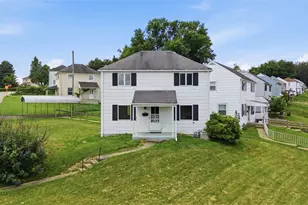 544 Thompson Ave, Clairton, PA 15025 - Photo 1