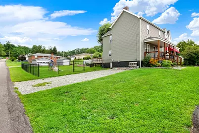 626 Painter St, Everson, PA 15631 - Photo 23