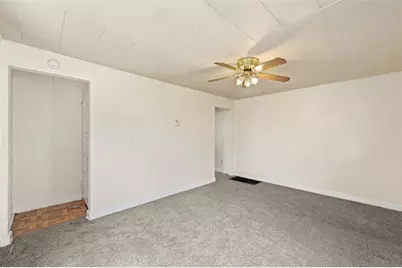 862 Miller Ave, Clairton, PA 15025 - Photo 13