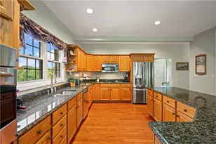 106 Springbrooke Dr, Peters Township, PA 15367 - Photo 9