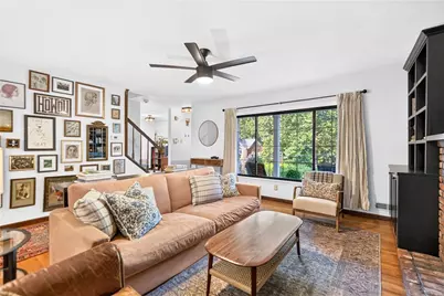 137 Riverview Ter, Pittsburgh, PA 15215 - Photo 7