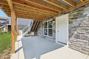 1679 Hastings Park Dr, South Fayette, PA 15017 - Photo 31
