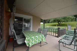 144 Elmwood Dr, Pittsburgh, PA 15116 - Photo 37