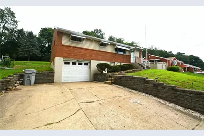 144 Elmwood Dr, Pittsburgh, PA 15116 - Photo 3