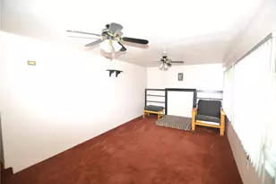144 Elmwood Dr, Pittsburgh, PA 15116 - Photo 19