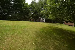 144 Elmwood Dr, Pittsburgh, PA 15116 - Photo 43