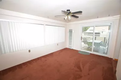 144 Elmwood Dr, Pittsburgh, PA 15116 - Photo 21