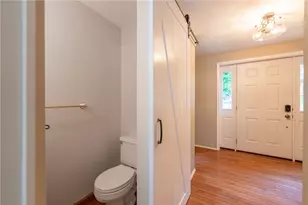 620 Berwick Ct, Pittsburgh, PA 15237 - Photo 5