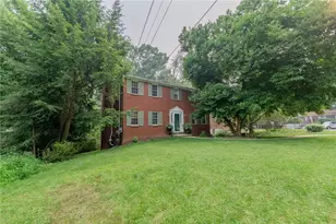 620 Berwick Ct, Pittsburgh, PA 15237 - Photo 1