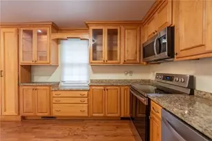 620 Berwick Ct, Pittsburgh, PA 15237 - Photo 7