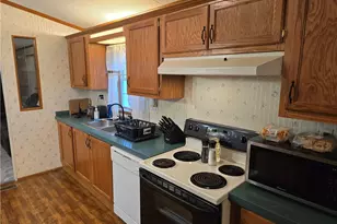 21 K and L Ln, Twp of But NW, PA 16001 - Photo 7