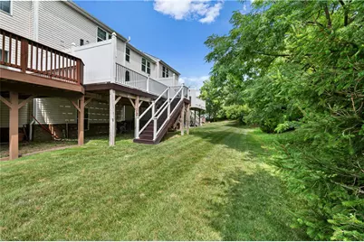 347 Sunrise Dr, Carnegie, PA 15106 - Photo 25