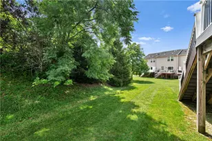 347 Sunrise Dr, Carnegie, PA 15106 - Photo 31