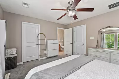 347 Sunrise Dr, Carnegie, PA 15106 - Photo 15