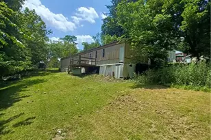 165 Hutter Ave Hutter, Ellwood City, PA 16117 - Photo 3