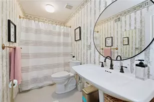1830 Foxcroft Ln, Pittsburgh, PA 15101 - Photo 23