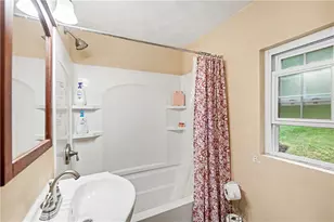 408 Oliver Dr, White Oak, PA 15131 - Photo 11