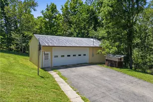 517 Hull Run Rd, Jefferson/Mather, PA 15370 - Photo 29