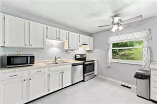 517 Hull Run Rd, Jefferson/Mather, PA 15370 - Photo 9
