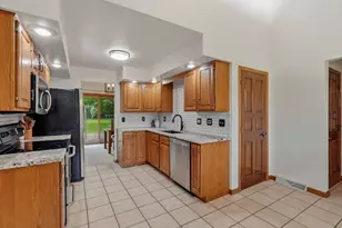 235 Henricks Rd, Center Township, PA 16001 - Photo 17