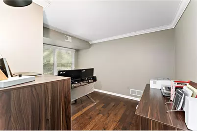 8510 Sundial Ln, Bridgeville, PA 15017 - Photo 21